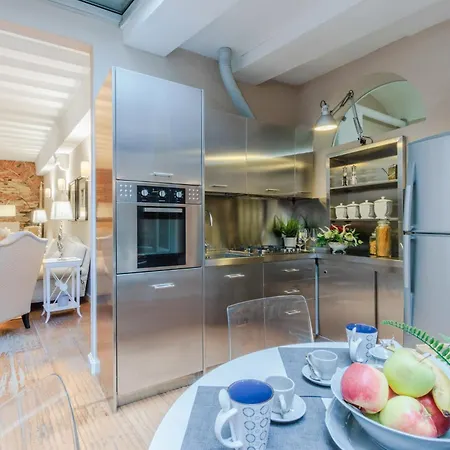 Apartment Lapo 2 Bedrooms And Outdoor In Lucca